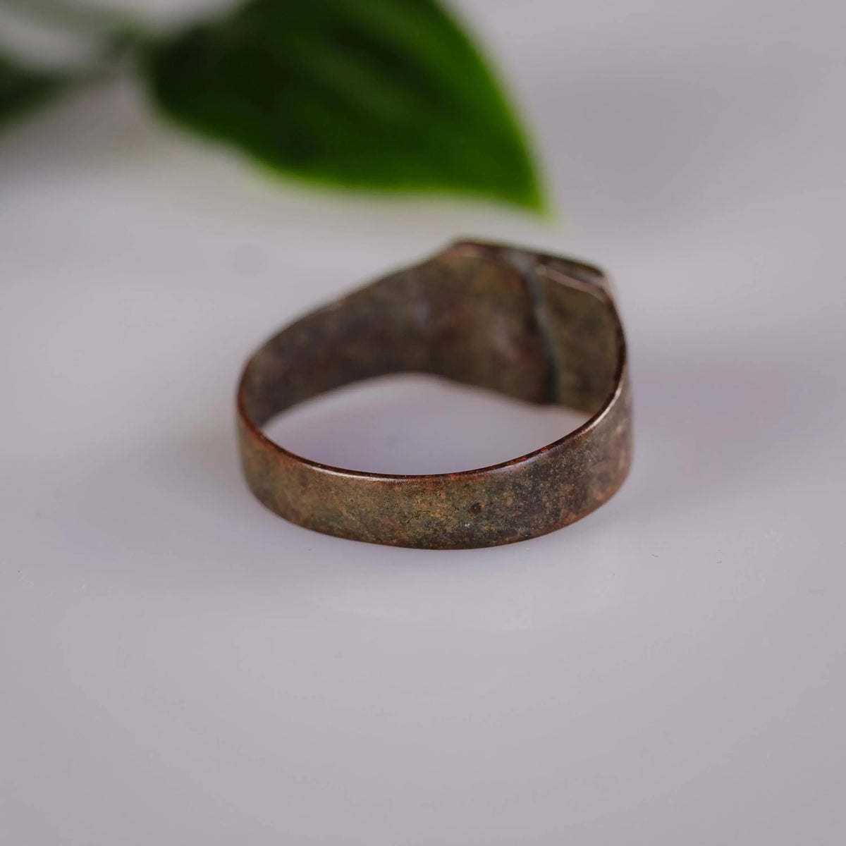 Post-Medieval Bronze Ring 'Geometra' (18th-19th c. CE) EU 54/US 7