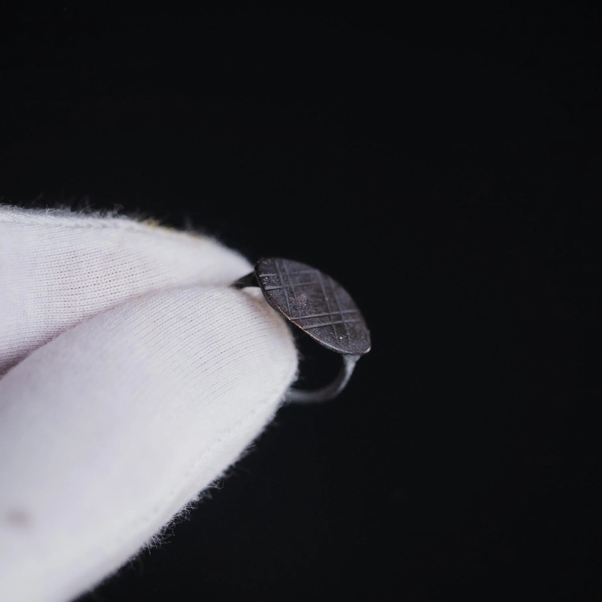 'Rhombus' - Late Roman Bronze Ring (3rd–5th C. CE) EU 47 / US 4 Aurora Antiqua