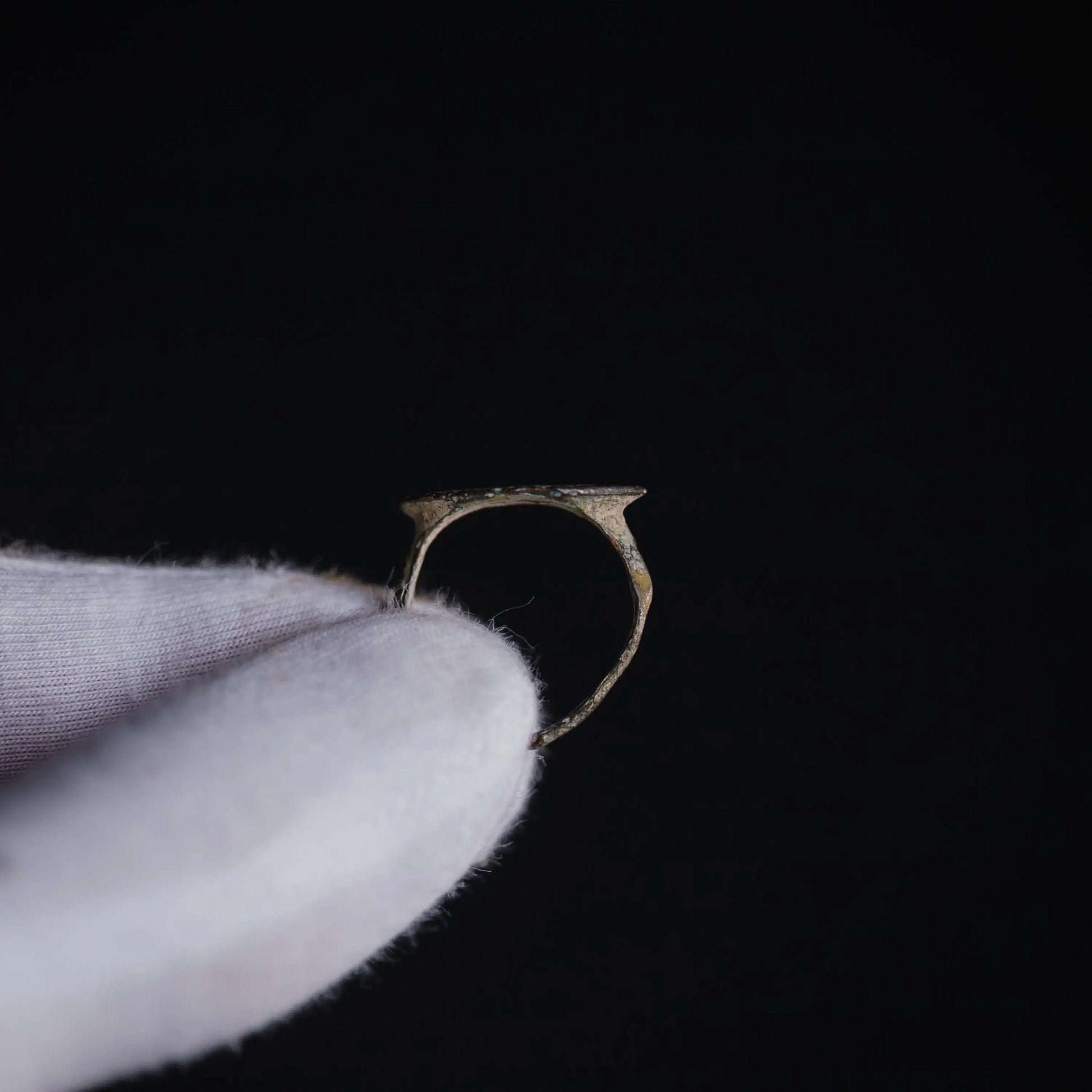 'Ferreus' Late Roman to Early Medieval Ring (3rd–9th C. CE) EU 53 / US 6.5 Aurora Antiqua