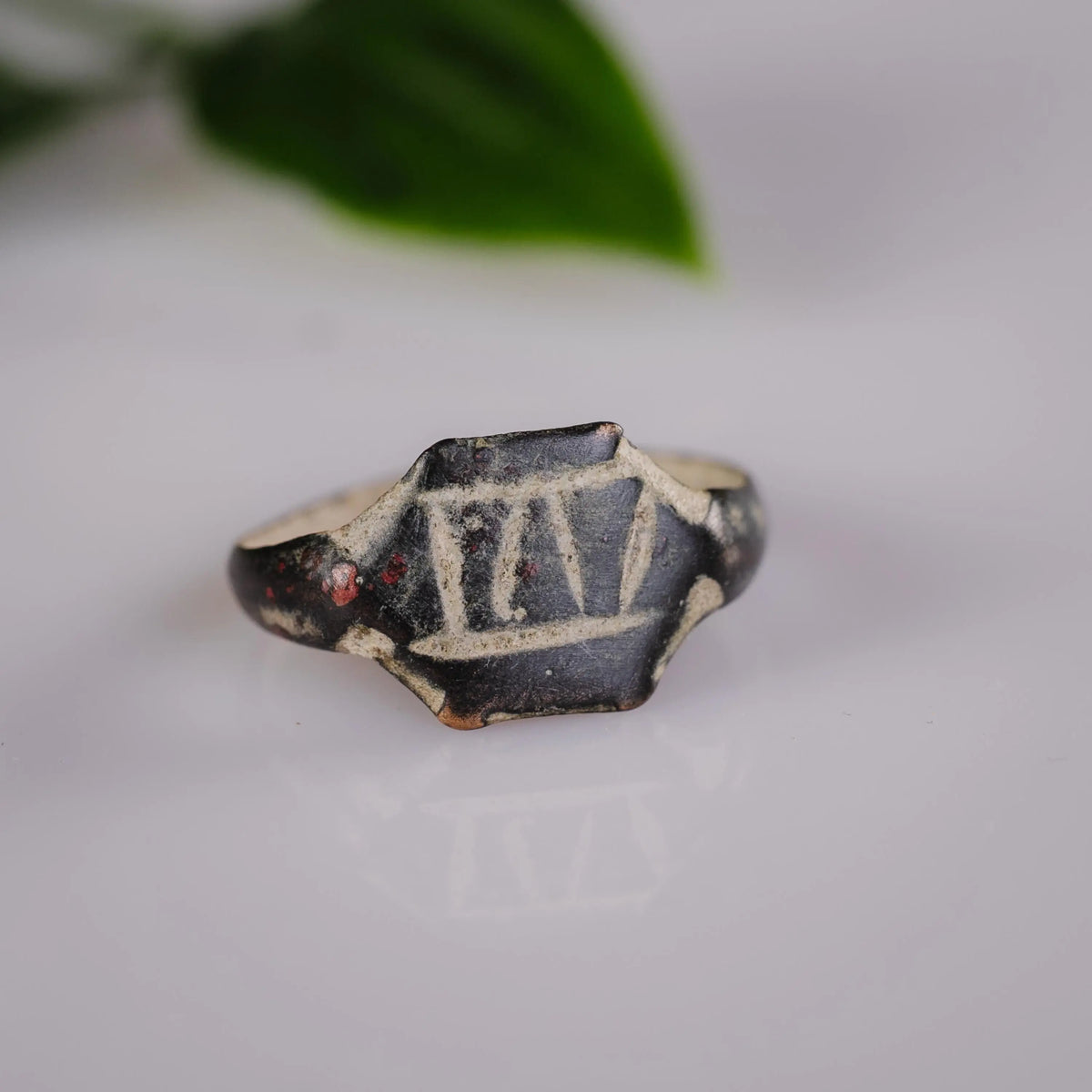 Roman Bronze Ring 'Numerius' (1st-4th c. CE) EU 53/US 6.5