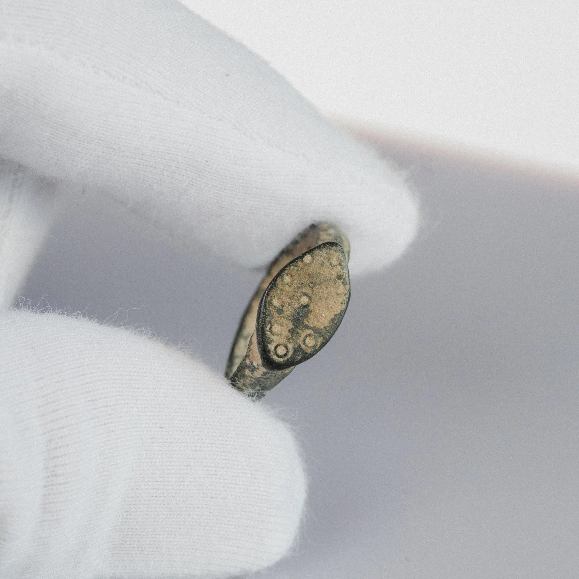 'Celestia' - Late Roman Bronze Ring (4th-6th CE) EU 51 / US 5.25 Aurora Antiqua